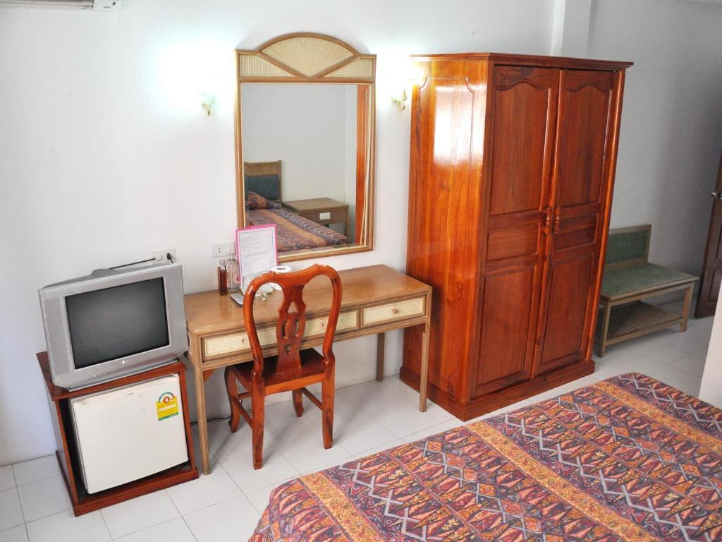 Highfive Guest House Pattaya Room photo